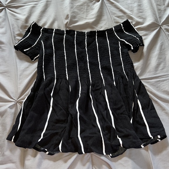 Kendall & Kylie Off the Shoulder Top - Picture 5 of 5